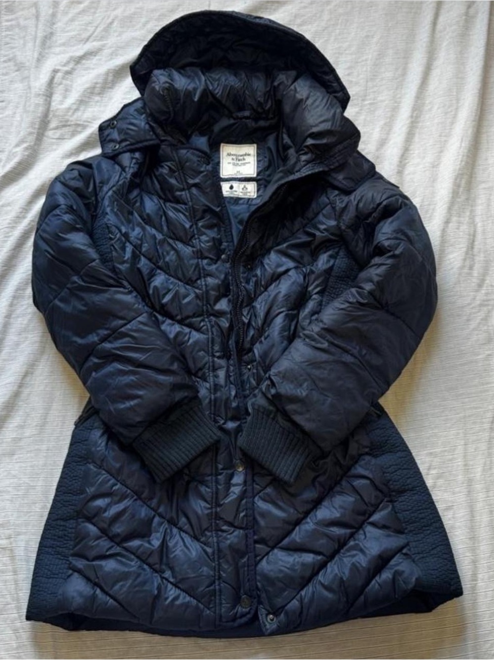 Abercrombie & Fitch Navy Quilted Hooded Puffer Coat
